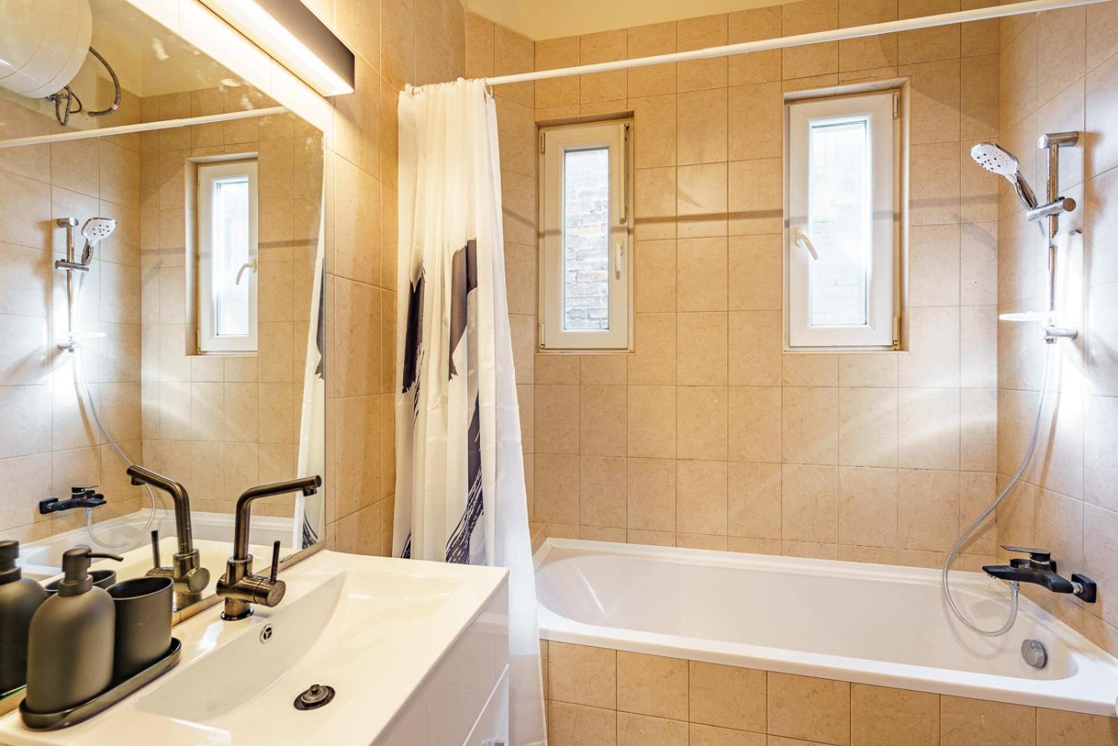 Sunny New Luxurious Home At The Jewish District Boedapest Buitenkant foto